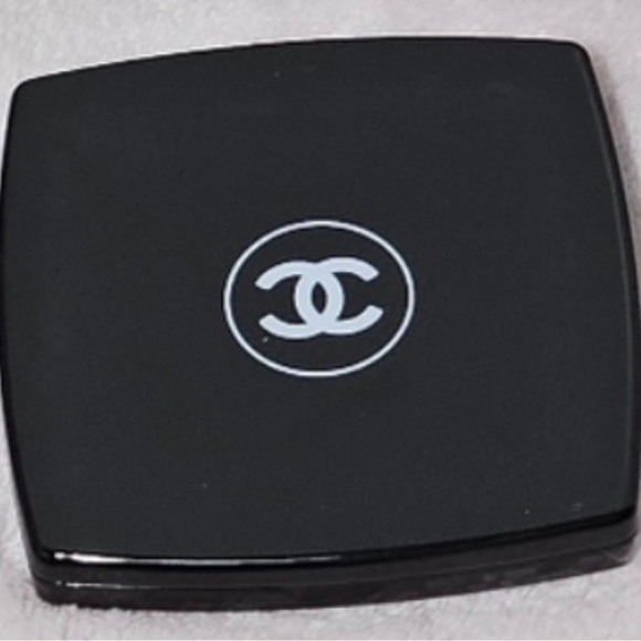 Chanel Beauty Mirror Double Face NEW - Picture 4 of 5